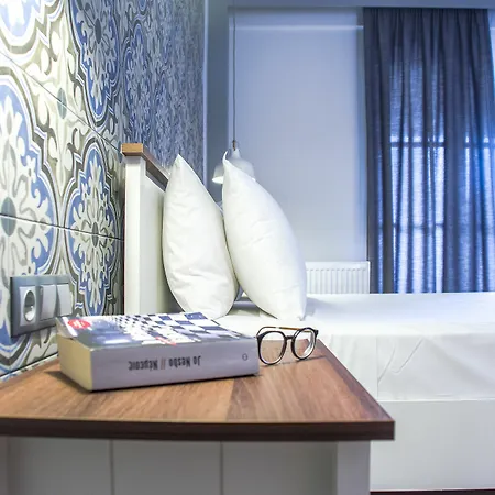 Ano Aparthotel 2*
